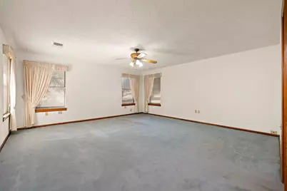 305 Hidden Oaks Lane, Liberty Hill, TX 78642 - Photo 17
