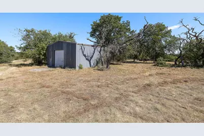 305 Hidden Oaks Lane, Liberty Hill, TX 78642 - Photo 29