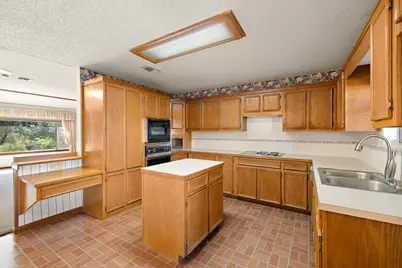 305 Hidden Oaks Lane, Liberty Hill, TX 78642 - Photo 13