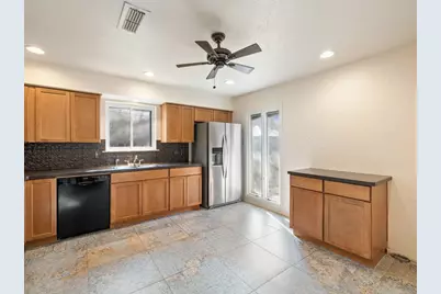 4711 Fieldstone Drive, Austin, TX 78735 - Photo 9