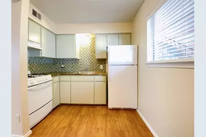 2800 Swisher Street #217, Austin, TX 78705 - Photo 3