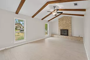 1703 New York Ave, Austin, TX 78702 - Photo 7