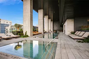 610 Davis St, Austin, TX 78701 - Photo 31