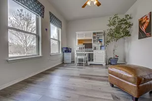 208 Kettleman Ln N, Austin, TX 78717 - Photo 9