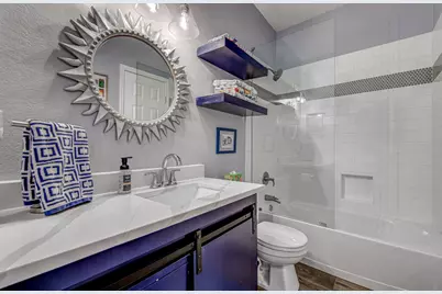 208 Kettleman Lane N, Austin, TX 78717 - Photo 7