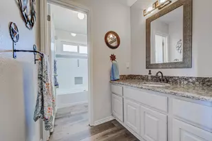 208 Kettleman Ln N, Austin, TX 78717 - Photo 21