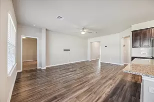 329 Empress Tree Dr, Leander, TX 78641 - Photo 5