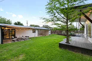 1723 Fawn Dr, Austin, TX 78741 - Photo 23