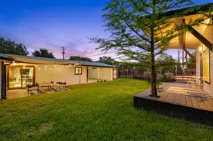 1723 Fawn Dr, Austin, TX 78741 - Photo 29