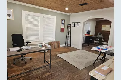 609 S Church Street, Georgetown, TX 78626 - Photo 3
