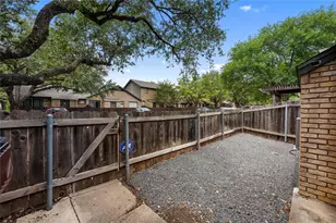 1015 E Yager Ln, Austin, TX 78753 - Photo 15