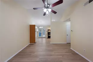 1015 E Yager Ln, Austin, TX 78753 - Photo 5