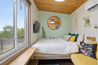 530 Pioneer Trail, Dripping Springs, TX 78620 - Photo 11