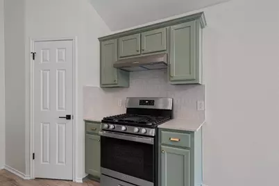 12120 Battle Bridge Drive, Austin, TX 78748 - Photo 9