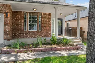 10605 Lindshire Ln, Austin, TX 78748 - Photo 3