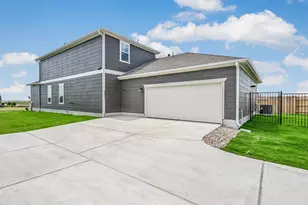 8601 Dongan Dr, Austin, TX 78744 - Photo 29