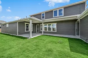 8601 Dongan Dr, Austin, TX 78744 - Photo 27