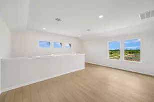 8601 Dongan Dr, Austin, TX 78744 - Photo 25