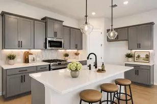 8601 Dongan Dr, Austin, TX 78744 - Photo 5