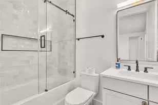 6905 Daugherty St, Austin, TX 78757 - Photo 21
