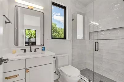6905 Daugherty Street, Austin, TX 78757 - Photo 23
