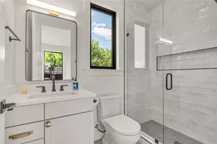 6905 Daugherty St, Austin, TX 78757 - Photo 23