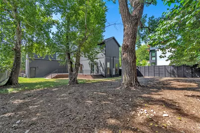 6905 Daugherty Street, Austin, TX 78757 - Photo 37