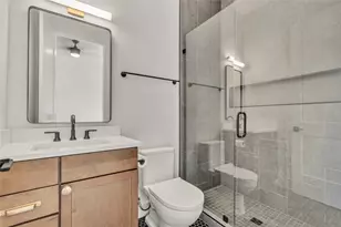 6905 Daugherty St, Austin, TX 78757 - Photo 25