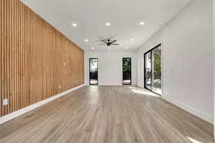6905 Daugherty St, Austin, TX 78757 - Photo 19