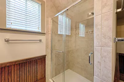 350 N Madison Street, La Grange, TX 78945 - Photo 37