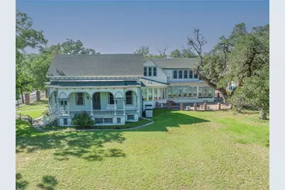 350 N Madison Street, La Grange, TX 78945 - Photo 5