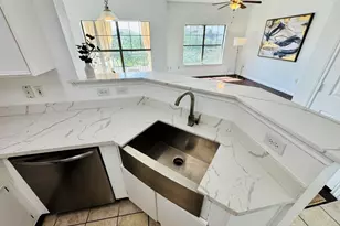 2320 Gracy Farms Ln, Austin, TX 78758 - Photo 11
