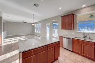 201 Phillips Dr, Kyle, TX 78640 - Photo 21