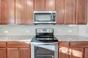 201 Phillips Dr, Kyle, TX 78640 - Photo 23