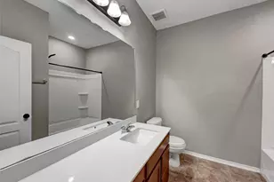 201 Phillips Dr, Kyle, TX 78640 - Photo 13