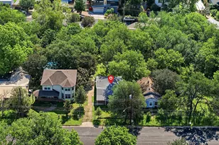 1313 Perez St, Austin, TX 78721 - Photo 13