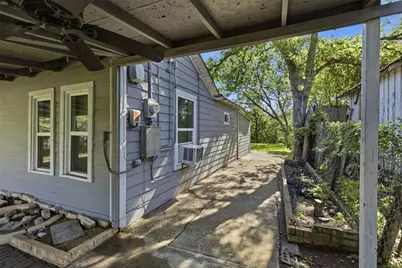 1313 Perez Street, Austin, TX 78721 - Photo 13