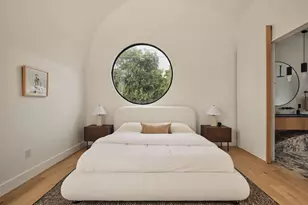 2201 Garden St, Austin, TX 78702 - Photo 17