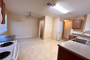 11505 Burton St, Manor, TX 78653 - Photo 7