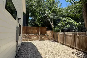 2604 Francisco St, Austin, TX 78702 - Photo 25