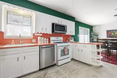 8511 Burrell Drive, Austin, TX 78757 - Photo 11
