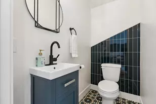 806 Philco Dr, Austin, TX 78745 - Photo 17