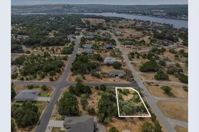 21900 Osage Lane, Leander, TX 78645 - Photo 9