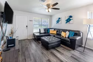 2304 Smith Branch Blvd, Georgetown, TX 78626 - Photo 3