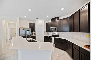 7216 Gray Catbird Dr, Austin, TX 78744 - Photo 7