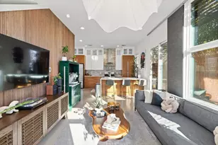 1904 E 17th St, Austin, TX 78702 - Photo 15