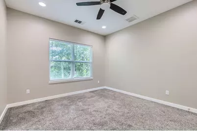 11007 Elm Street, Jonestown, TX 78645 - Photo 15