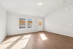 9205 Furman Dr, Austin, TX 78747 - Photo 9