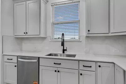 310 Livewater Lane, Georgetown, TX 78633 - Photo 15