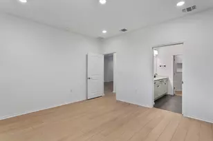 310 Livewater Ln, Georgetown, TX 78633 - Photo 19